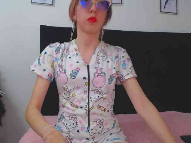anniejhonsson webcam