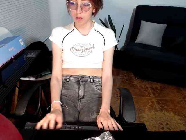 anniejhonsson webcam