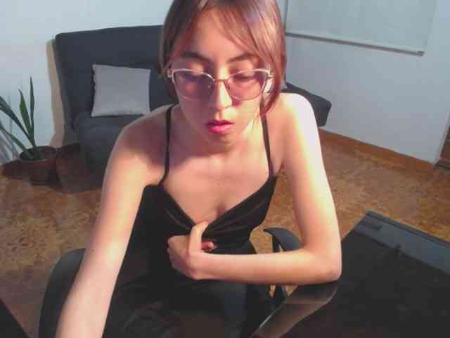 anniejhonsson webcam