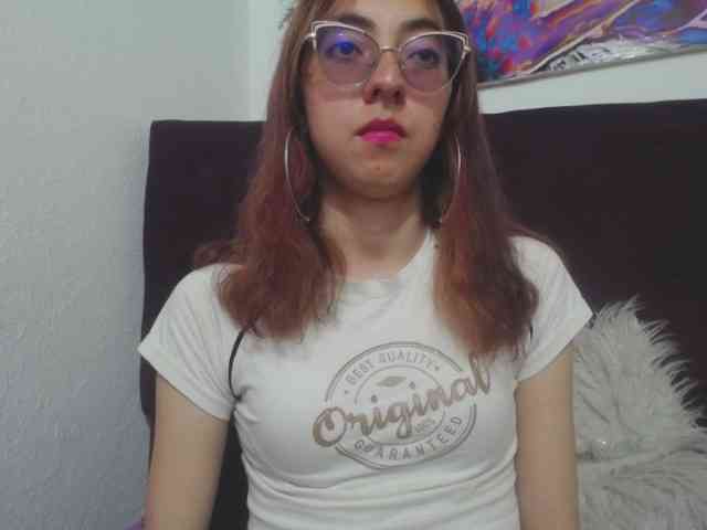 anniejhonsson webcam