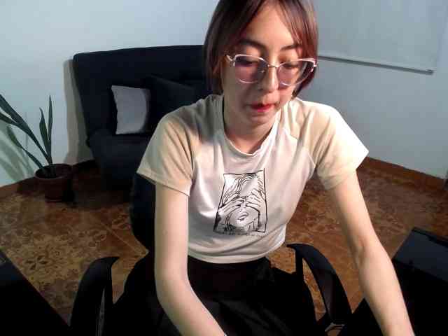 anniejhonsson webcam