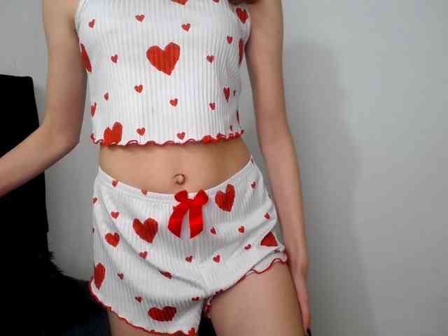 anniejhonsson webcam