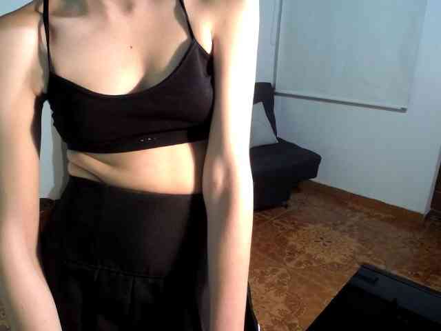 anniejhonsson webcam