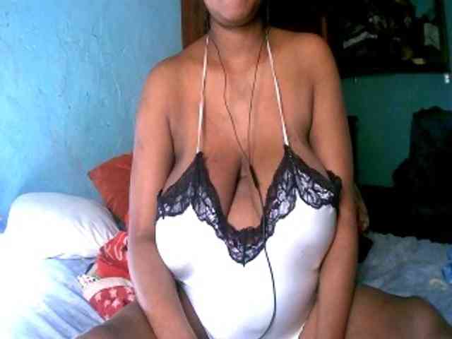 WeendyCelinah88 webcam
