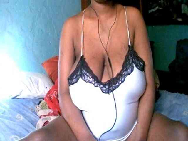 WeendyCelinah88 webcam