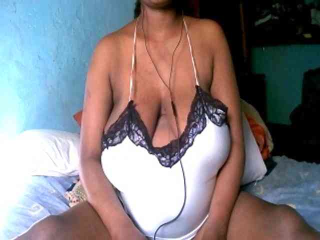 WeendyCelinah88 webcam