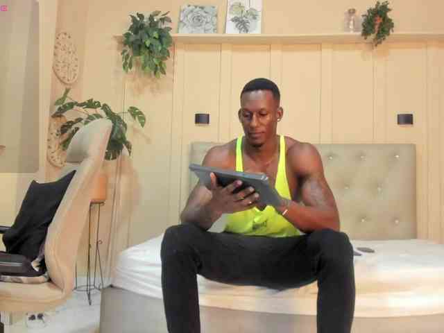 iker-bigdick Live Webcam on BongaCams