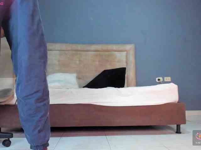 iker-bigdick Live Webcam on BongaCams