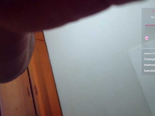 august-laura Live Cam on BongaCams