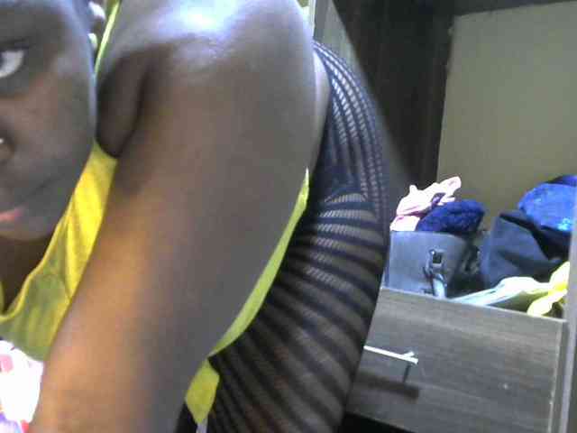 sweetass001 webcam
