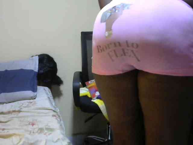 sweetass001 webcam