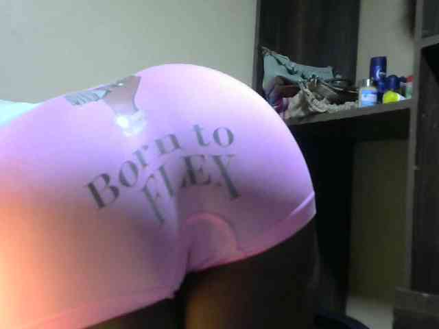 sweetass001 webcam