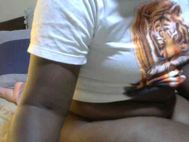 sweetass001 webcam