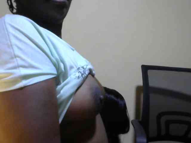 Hairypusssy Live Webcam on BongaCams
