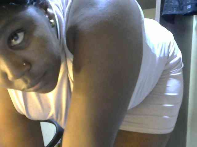 sweetass001 webcam