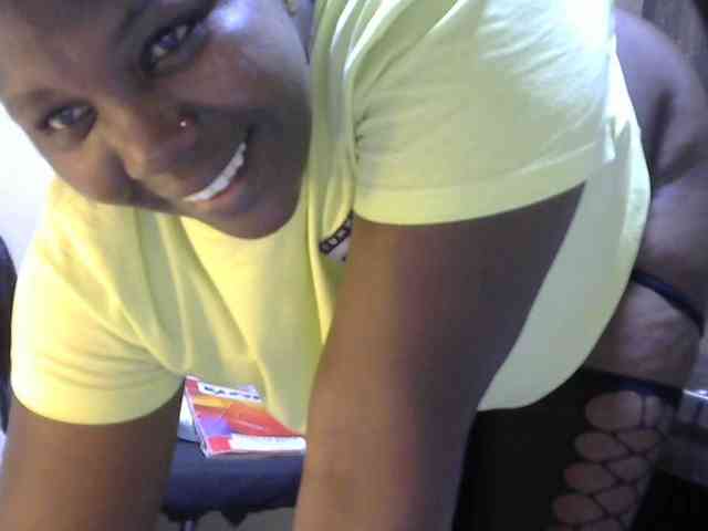 sweetass001 webcam