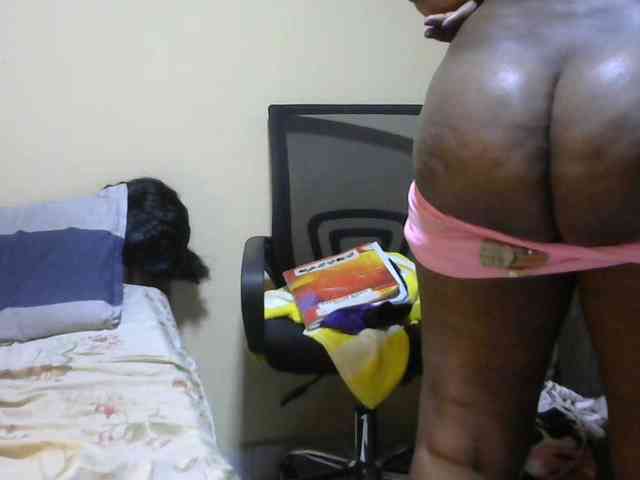 sweetass001 webcam
