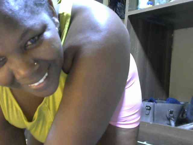 sweetass001 webcam