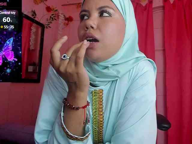 Shaira-Awada webcam
