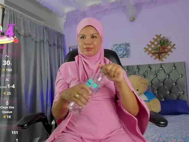 Shaira-Awada webcam