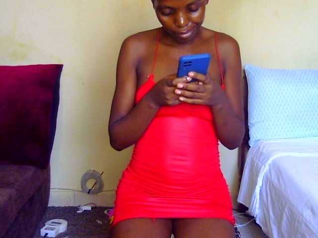 Gladwell's BongaCams show and profile