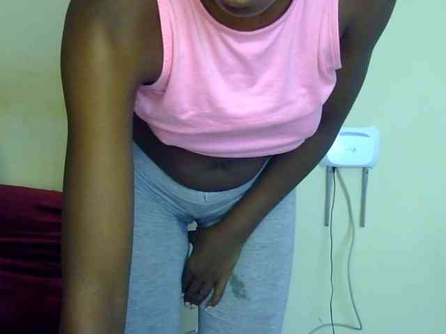 Naughtygal98 webcam