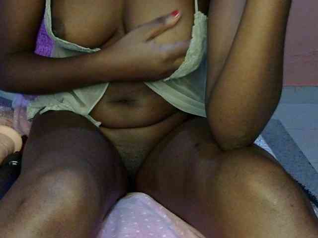 Naughtygal98 webcam