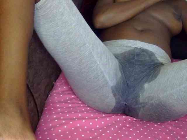 Naughtygal98 webcam
