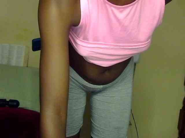 Naughtygal98 webcam