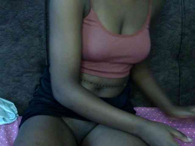 Naughtygal98 webcam