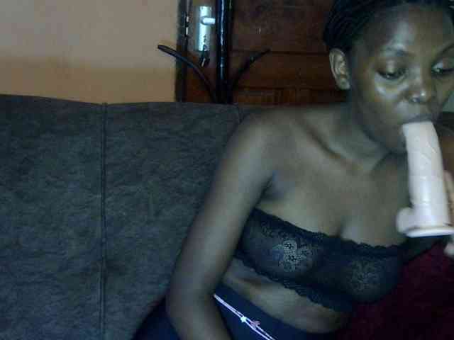 Naughtygal98 webcam