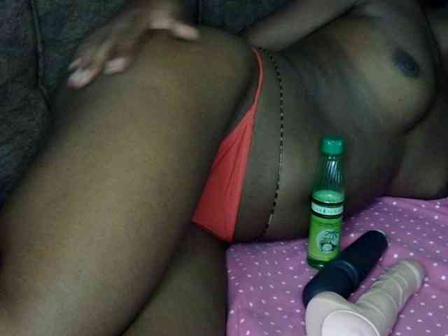 Naughtygal98 webcam