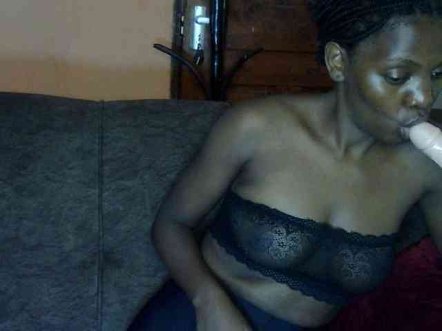Naughtygal98 webcam