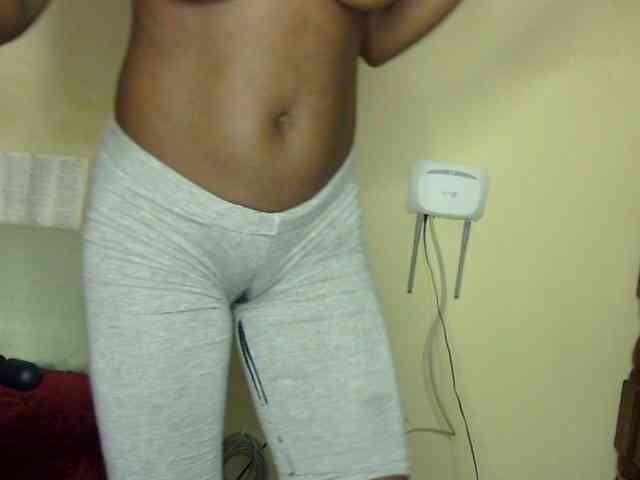 Naughtygal98 webcam