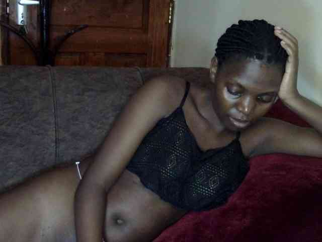 Naughtygal98 webcam