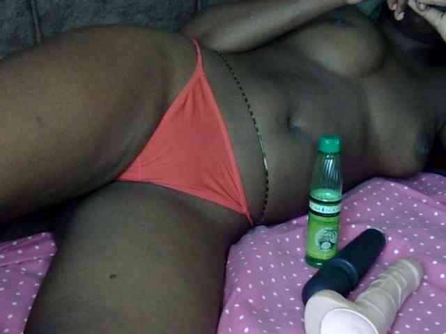 Naughtygal98 webcam