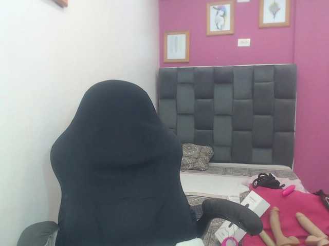 HottAlexxxa webcam bongacams model stream image