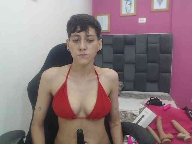 HottAlexxxa webcam
