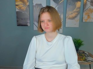 LilianSlow Porn Show