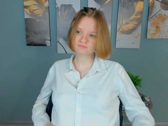 LilianSlow's BongaCams show and profile