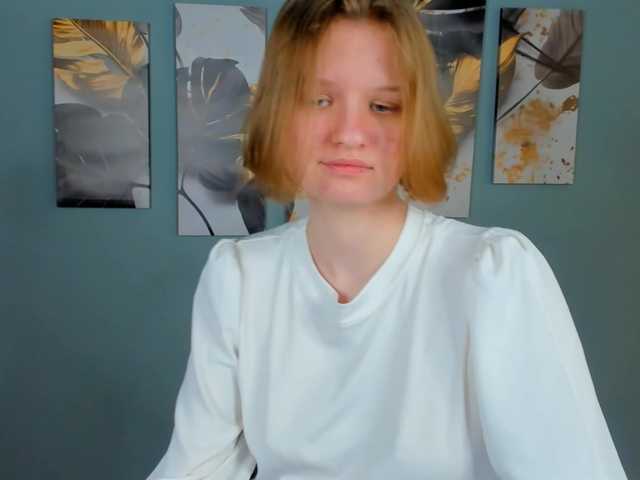 LilianSlow's BongaCams show and profile