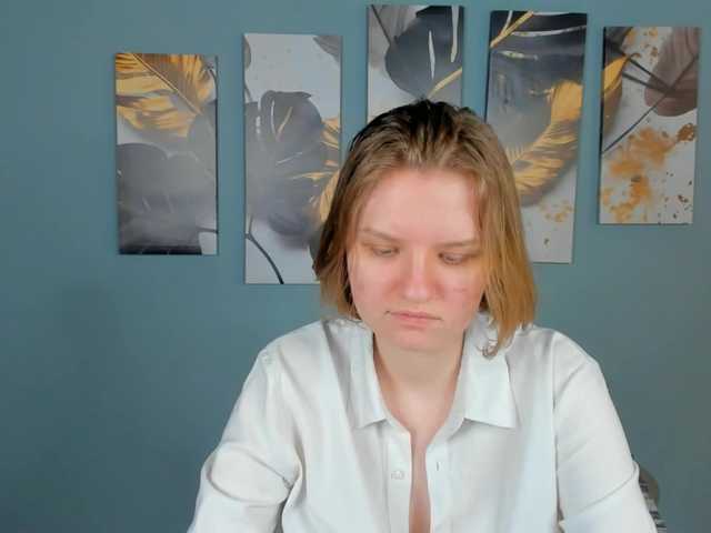 LilianSlow's BongaCams show and profile