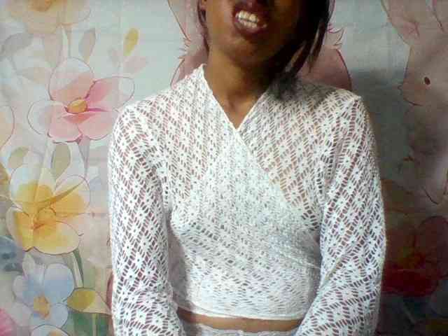 Stellahsexylove webcam