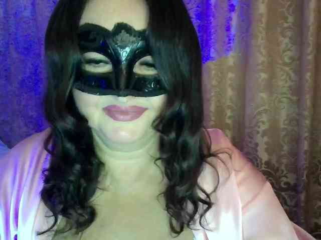 MiaGucci webcam