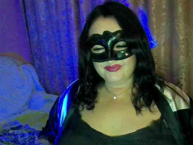 MiaGucci webcam