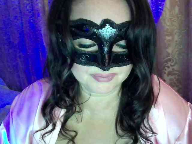 MiaGucci webcam