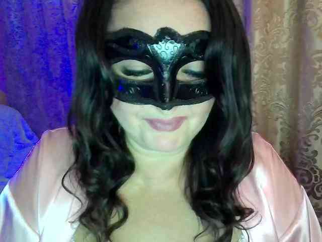 MiaGucci webcam