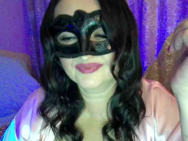 MiaGucci webcam