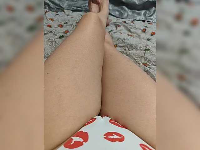 Kiskis-s's BongaCams show and profile