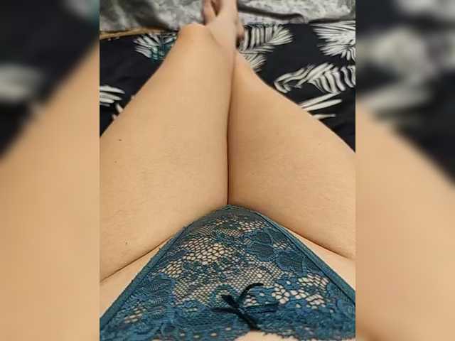 Kiskis-s's BongaCams show and profile